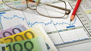 Curs valutar BNR, marți, 30 august 2022. Cât costă astăzi un EURO?