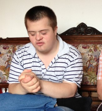 T&acirc;năr diagnosticat cu sindromul Down