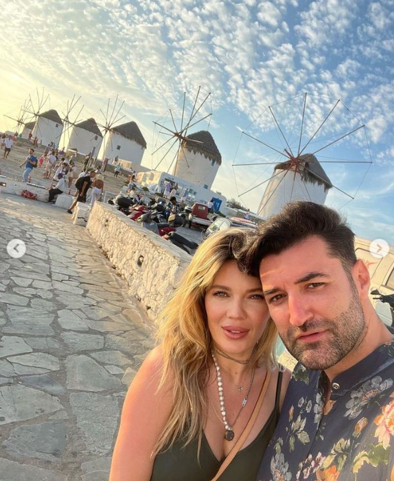 smiley si gina pistol