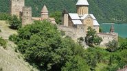 Țara în care s-a descoperit vinul. Ce poți vizita pe tărâmul aflat în Europa Orientală