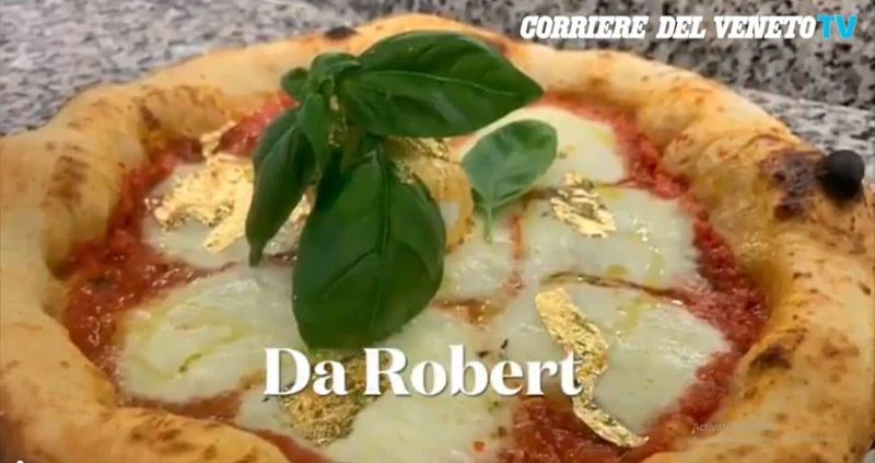 pizza, pizza cu aur, roman in italia, afacere
