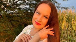 Care este secretul Mariei Dragomiroiu pentru un păr lung și sănătos. Iată ce face artista cu părul ei după ce se tunde