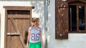 andreea esca, romania, case de la tara esca, andreea esca turism