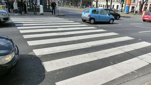 Accident mortal în Suceava! Un tânăr de 21 de ani a decedat, după ce a fost spulberat pe trecerea de pietoni
