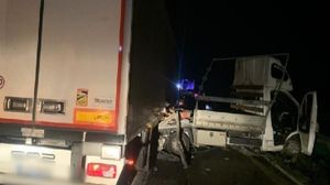 Un român a sfârșit într-un mod cutremurător! Se întorcea în țară ca să-și înmormânteze tatăl, dar a ajuns sub roțile unui TIR