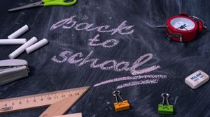 lista rechizite clasa a 8-a