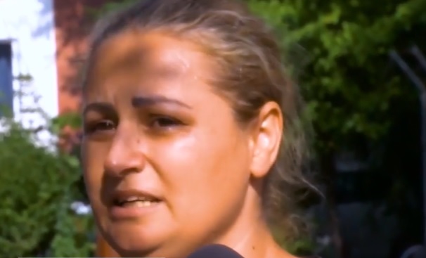 mama fetei injunghiate, fata atacata, eleva agresata in capitala