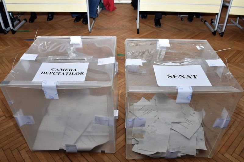 varsta minima de votare romania