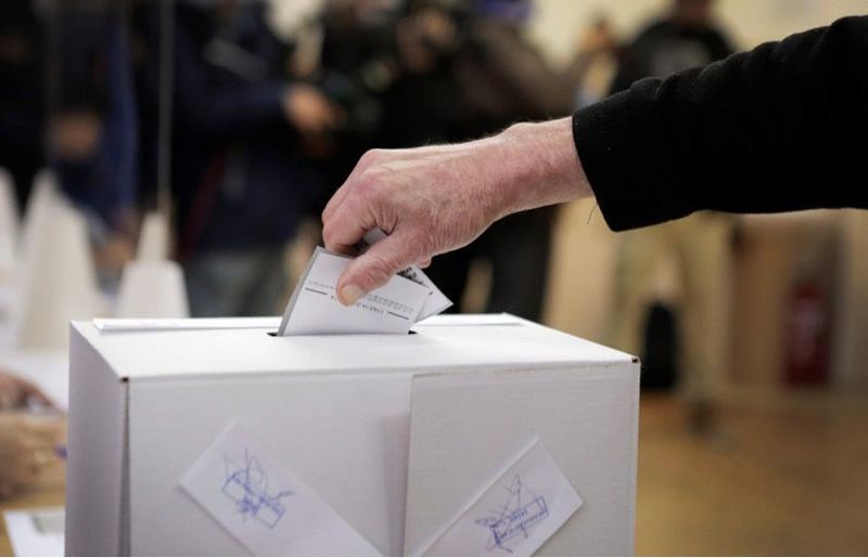 varsta minima de votare romania