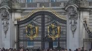 regina angliei, regatul unit, palatul buckingham, simbol pe cer