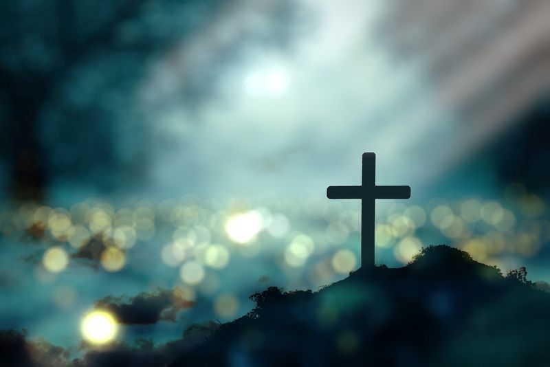 &Icirc;nălțarea Sfintei Cruci. Sărbătoare cu cruce roșie &icirc;n calendarul creștin ortodox