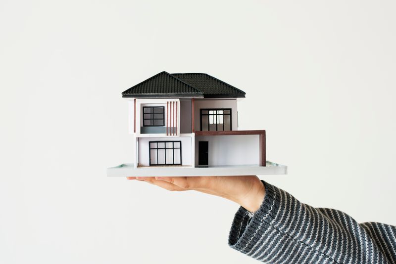 Care este comuna din România în care se dau case gratis. Vezi cine beneficiază de locuințele gratuite