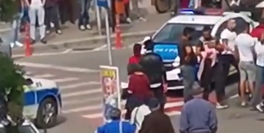 bataie, scandal, politie, focuri de arma