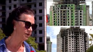 Povestea Vioricăi, femeia care plătește de 17 ani rate pentru un apartament nefinalizat! Și-a luat țeapă de 2 ori, cu suma totală de 139.000 euro! Andreea Bălan, păcălită și ea de același constructor