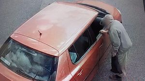 Povestea pensionarului din Prahova care și-a dat seama că va fi înșelat, așa că a organizat un flagrant împreună cu Poliția: „Fii ca nea Costică”