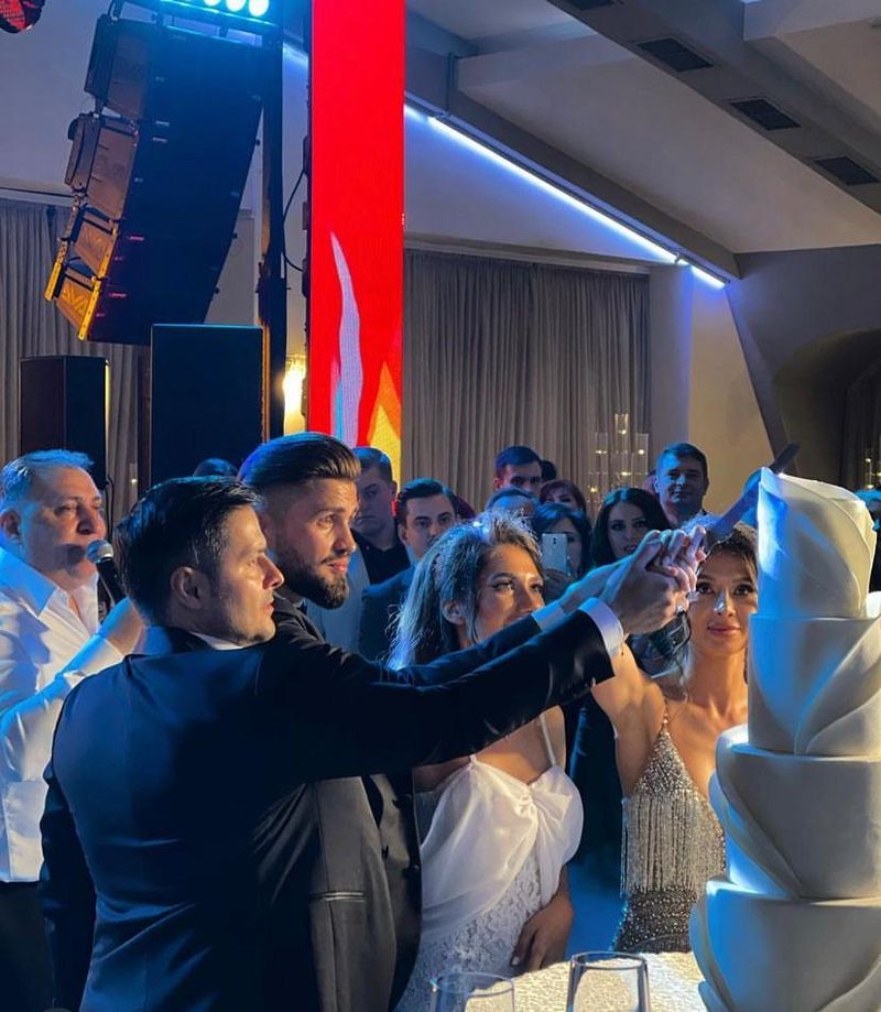 Liviu Vârciu și Anda Călin au fost nași de cuninie! Soția și fiica prezenatorului TV au strălucit „Atât de mult mă bucur”