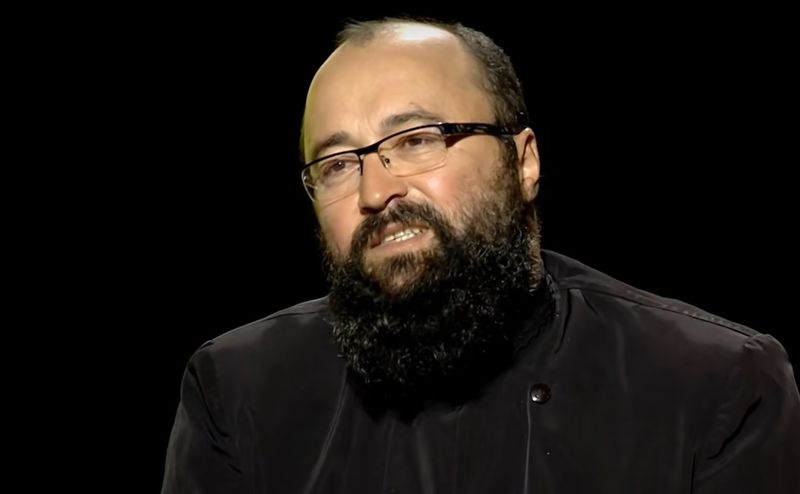 Visarion Alexa acuzat de agresiune sexuală