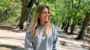 „Sunt îndrăgostită” Simona Halep, anunț neașteptat după divorțul de Toni Iuruc. Jucătoarea de tenis a primit cadou o mașină de lux, roșie ca focul