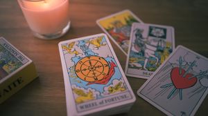 Cărțile de tarot. Povestea fiecărei picturi de pe cărți