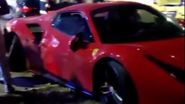 miraj tsunami, tzanca uraganu, ferarri, accident rutier