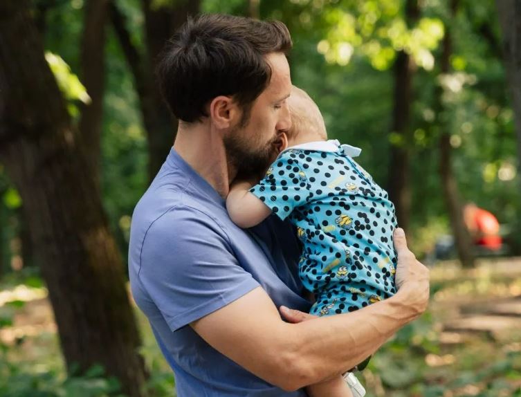 Dani Oțil nu vrea ca fiul lui să-i calce pe urme! Motivul neașteptat pentru care prezentatorul TV nu vrea ca Luca Tiago să-i moștenească pasiunea pentru raliuri