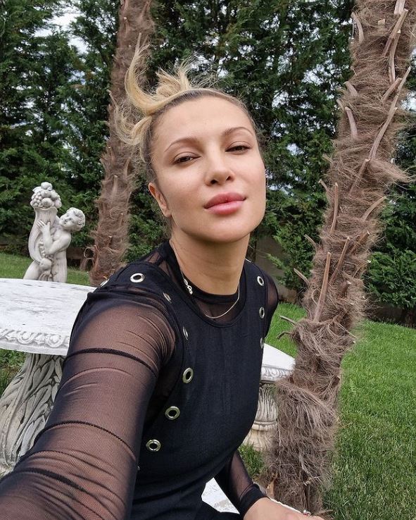 Lora, secretul unei siluete suple! Așa arată meniul artistei într-o zi normală