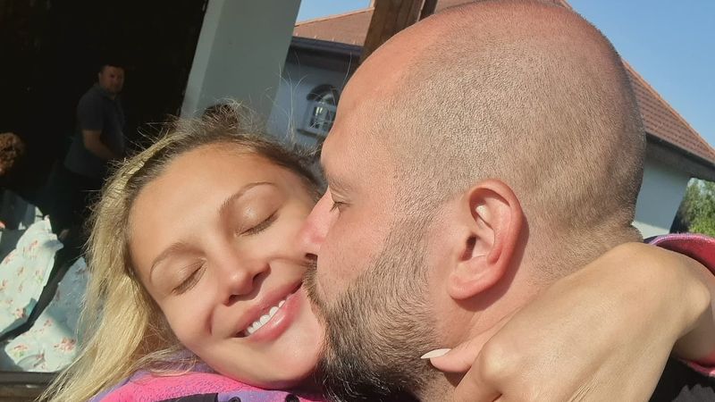 Lora, detalii despre ziua cea mare Lora, Ionuț Ghenu