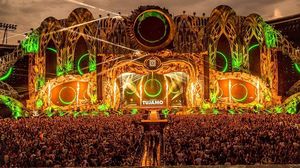 lucruri interesante untold