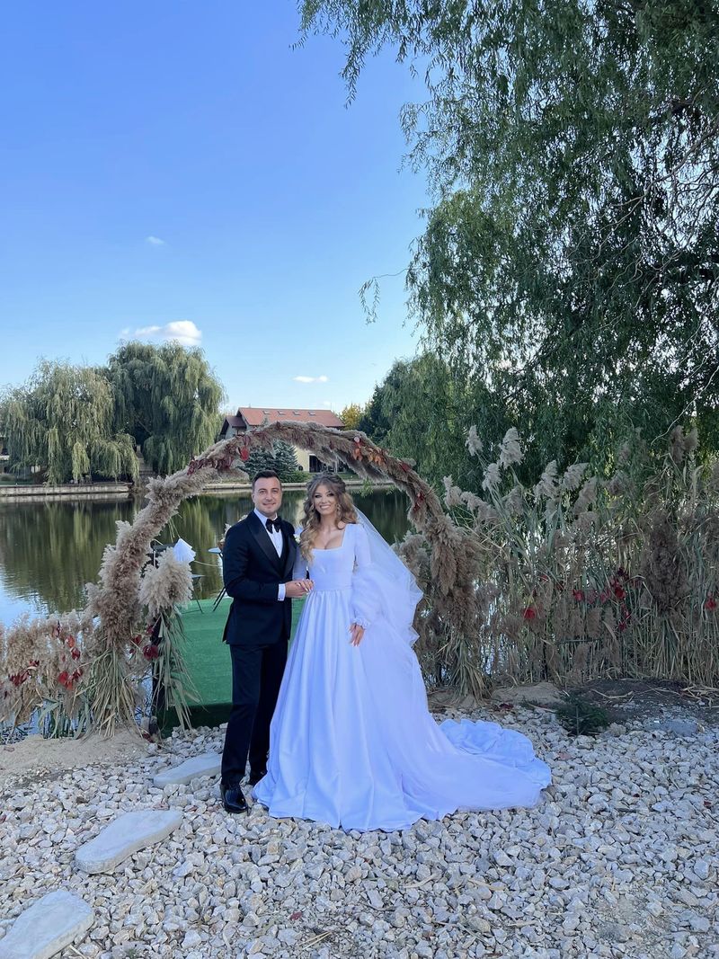 Valentin și Codruța Sanfira