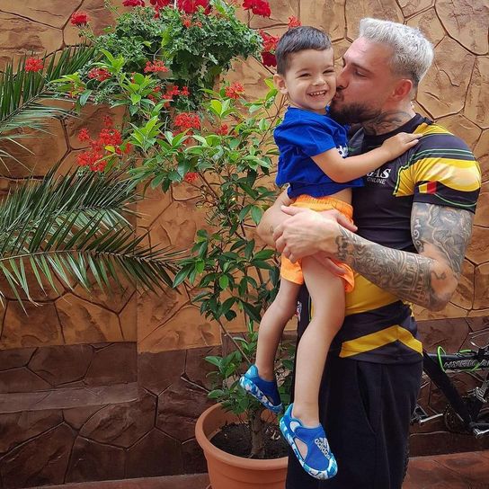 Alex Zănoagă și fiul său 