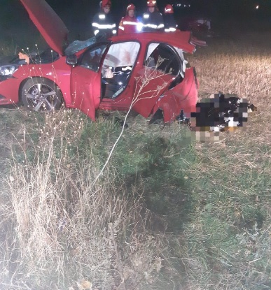 prahova, masina rupta, tanar mort, accident 