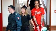 Mesaj sfâşietor din închisoare. Baschetbalista americană condamnată în Rusia a împlinit 32 de ani. Planul lui Biden pentru a o aduce acasă