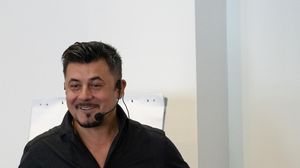 Cum și-a început Cristian Onețiu cariera. „Mă duceam dimineața la ora 6 în târgul de vechituri unde veneau romii cu tot felul de haine la kilogram”