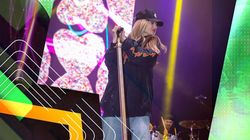 Prima apariție a Deliei după scandalul uriaș legat de copil! Cum s-a comportat în fața a 50.000 de oameni | EXCLUSIV