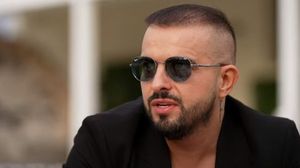 Elis Armeanca, despre echilibrul între muncă și familie. Cât de greu îi este cântărețului să se împartă: „La toți din branșa noastră se întâmplă asta”