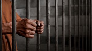 Un bărbat a stat 38 de ani în închisoare, dar era nevinovat. Totul a ieșit la iveală după aproape 4 decenii: „M-am rugat mulți ani ca această zi să vină”