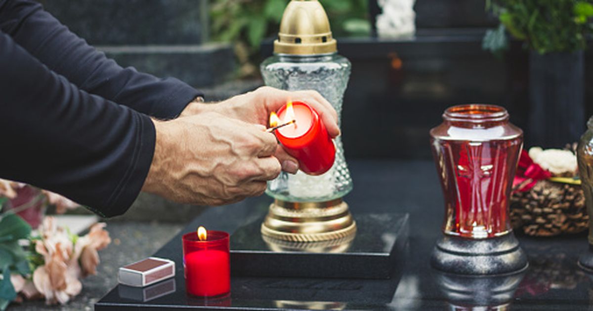 Un întreg sat din Vaslui sa pregătit să conducă pe ultimul drum un