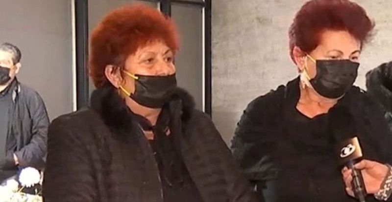 Petrică M&icirc;țu Stoian surori