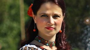 Nicoleta Voicu nu regretă că a lipsit de la nunta fiului ei! Artista nu poate trece peste peste scandalul dintre ei: „Nu îl iert. A greșit”