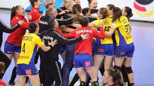 Se poate, fetelor! România joacă azi cu Muntenegru. Cum se pot califica tricolorele