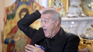 Este oficial! FCSB schimbă antrenorul. Ce se întâmplă cu Pintilii