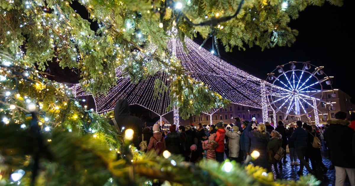 Când se deschide Târgul de Crăciun de la ClujNapoca 2022. Ce concerte