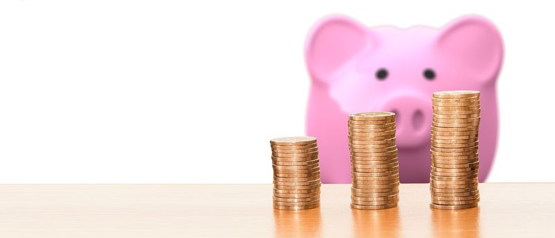 La saltea sau în bancă? Unde e cel mai sigur loc sa îți ții economiile
