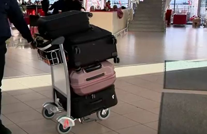 bagaj suspect, cluj-napoca, liverpool, aeroport