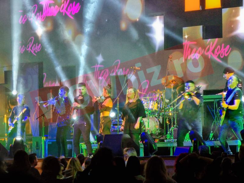 theo rose insarcinata, theo rose dezvaluiri, theo rose burtica