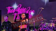 Theo Rose, la primul concert după ce a anunțat că este însărcinată