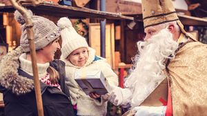 Pe ce dată vine Moș Nicolae în 2022 Simpaticul bătrânel este așteptat de copiii din întreaga lume