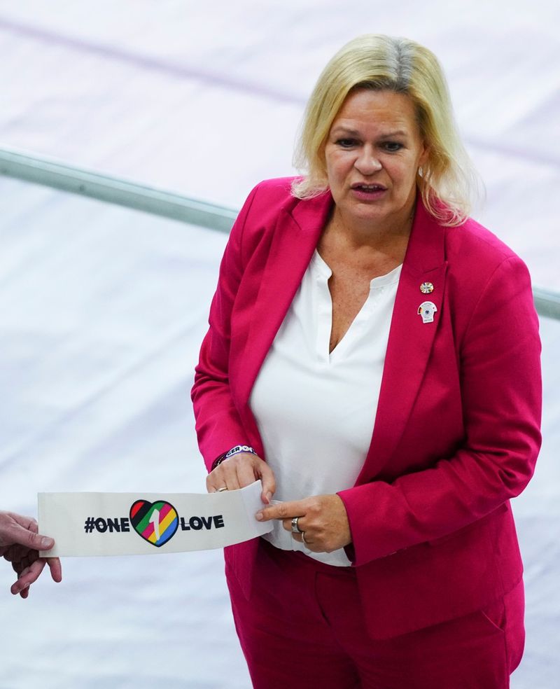 Ministrul german de interne al Germaniei, banderola &bdquo;One Love, meci Japonia, șeful FIFA, Nancy Faeser, Gianni Infantino