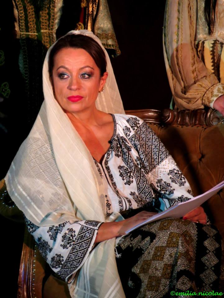 adriana trandafir artista, adriana trandafir poveste de dragoste, actrita