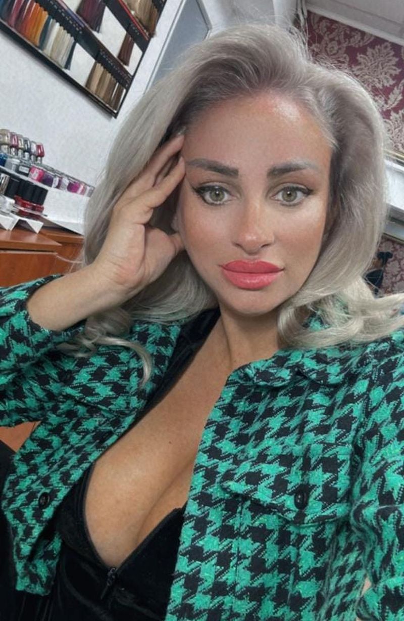 sanziana buruiana